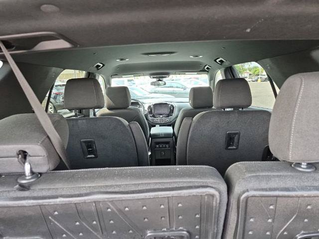 Used 2023 Chevrolet Traverse LT FWD image 18