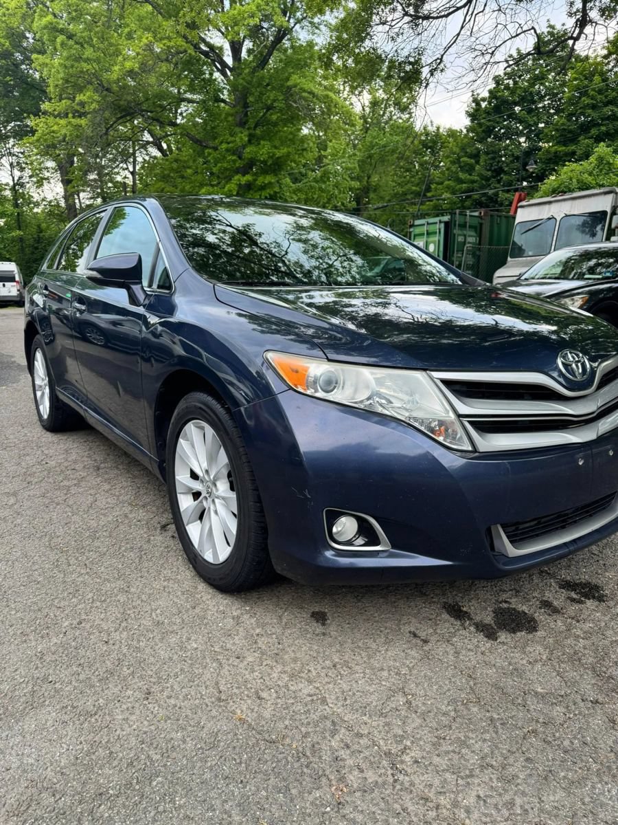 Used 2015 Toyota Venza XLE w/ XLE Premium Package AWD/4WD image 3