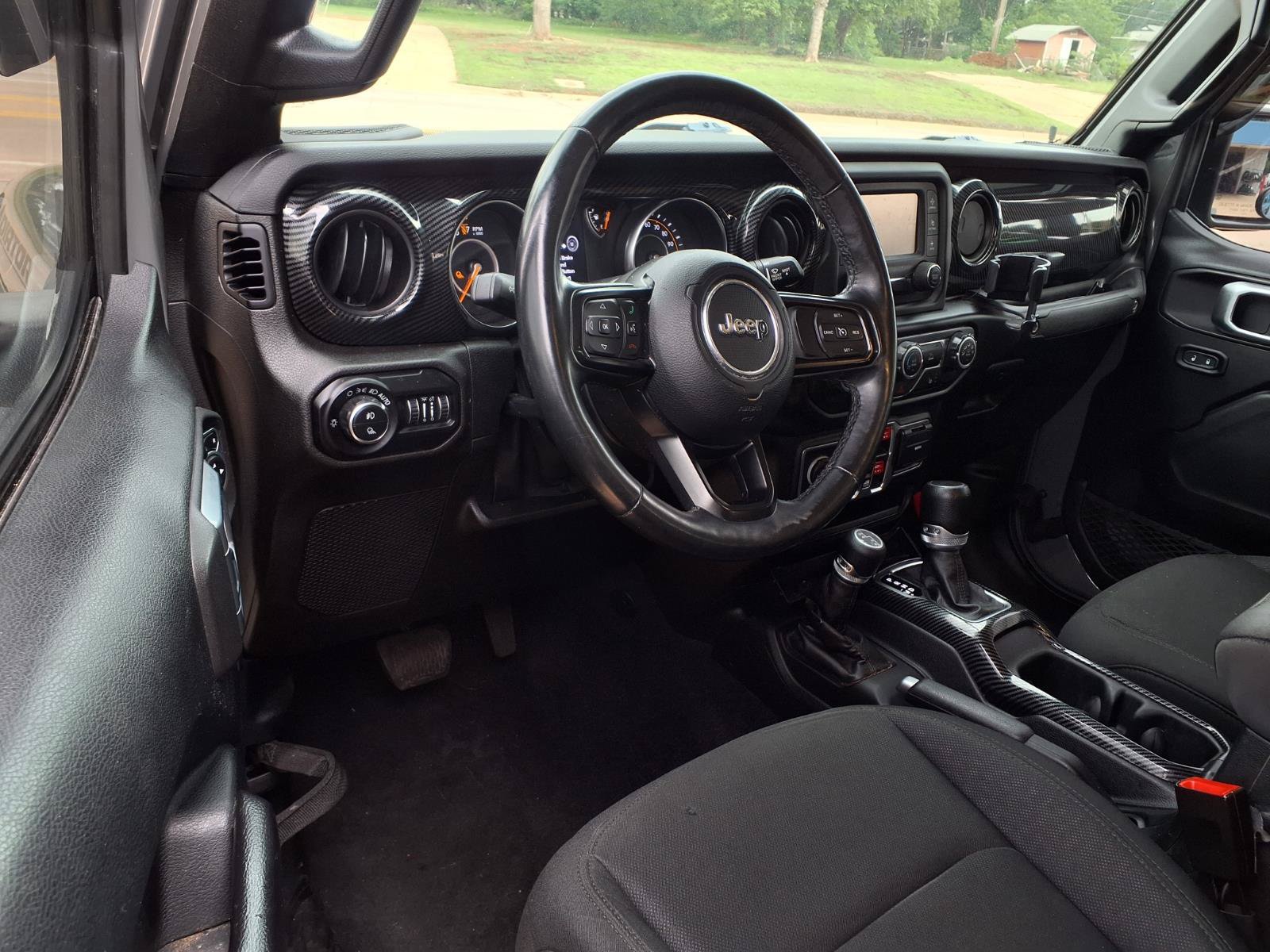 Used 2020 Jeep Gladiator Sport w/ Cold Weather Group AWD/4WD image 3