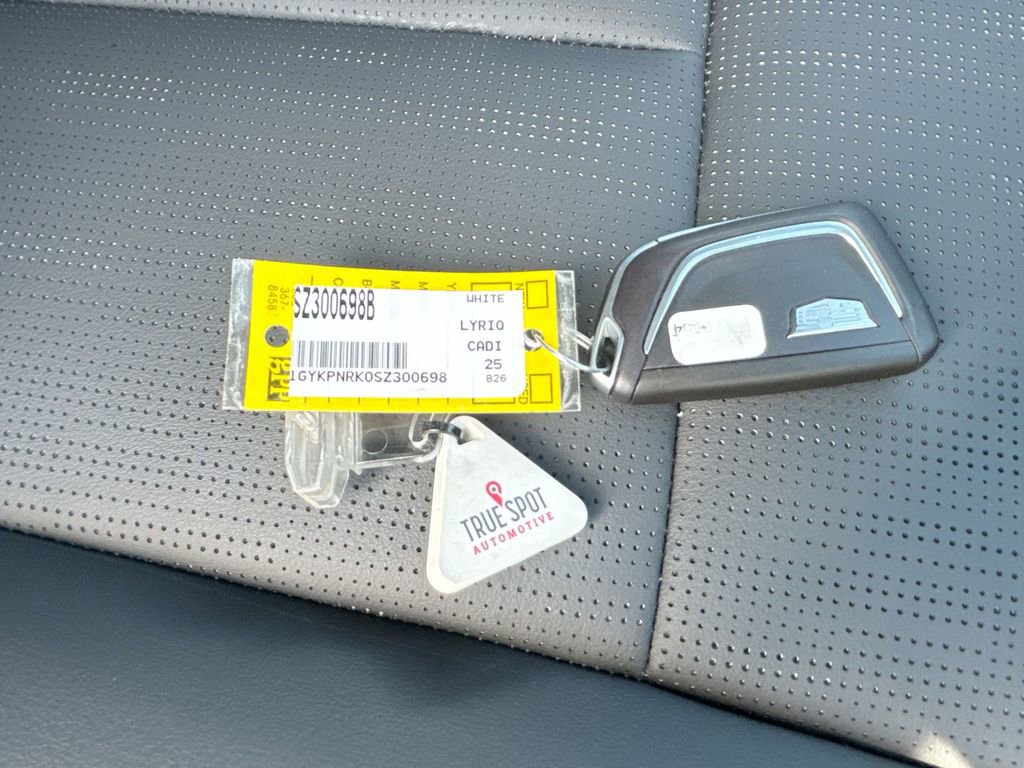 Used 2025 Cadillac Lyriq Luxury w/ LPO, Floor Liner Package image 32