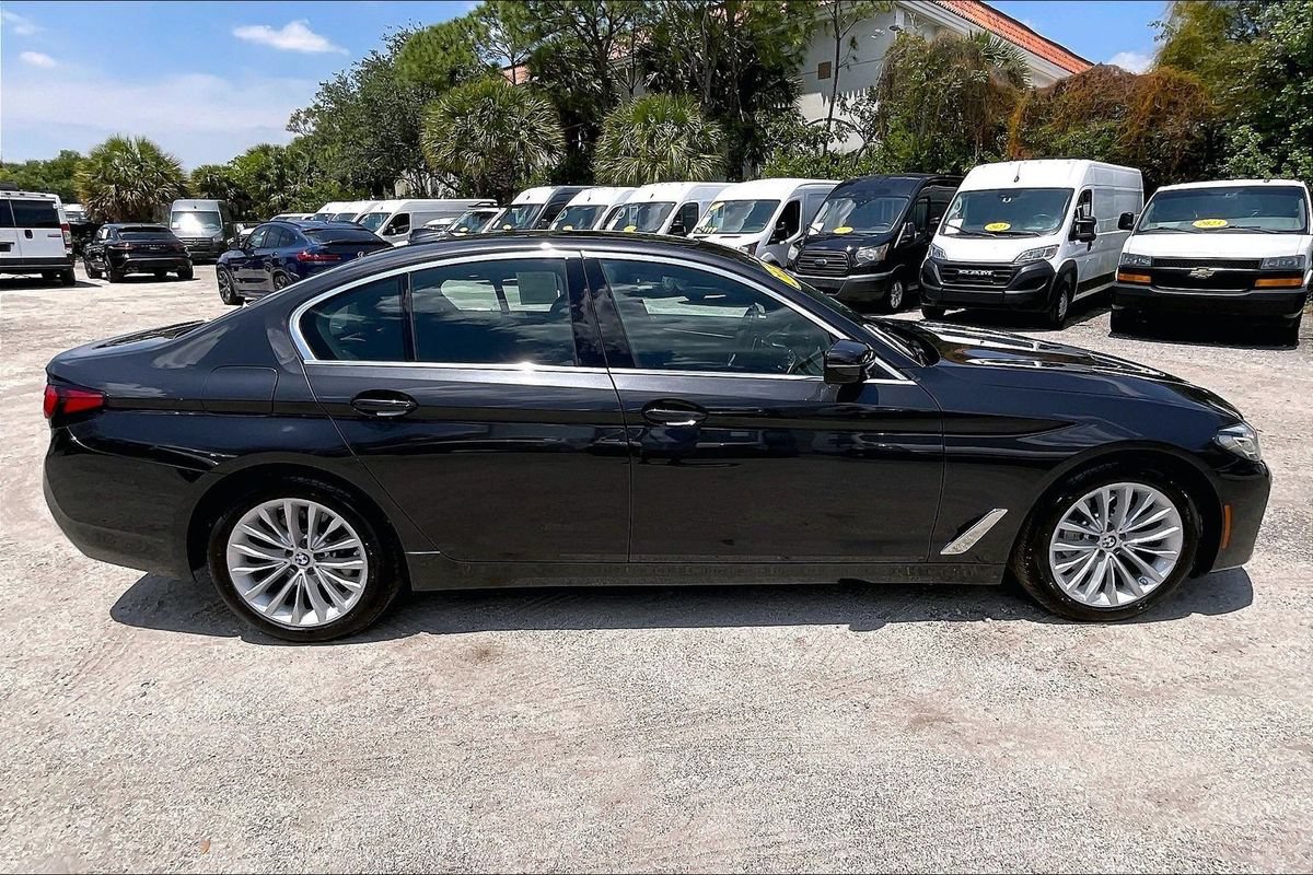 Used 2022 BMW 530i xDrive w/ Convenience Package AWD/4WD image 31