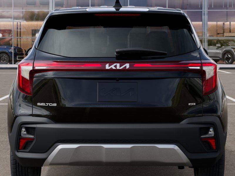 New 2026 Kia Seltos LX image 13