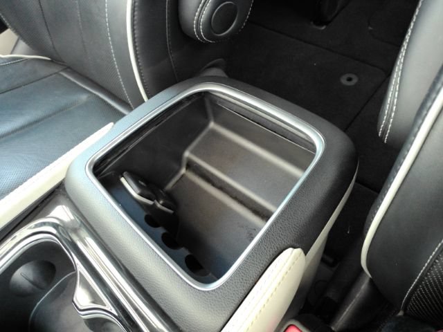 Used 2023 Chrysler Pacifica Limited FWD image 54