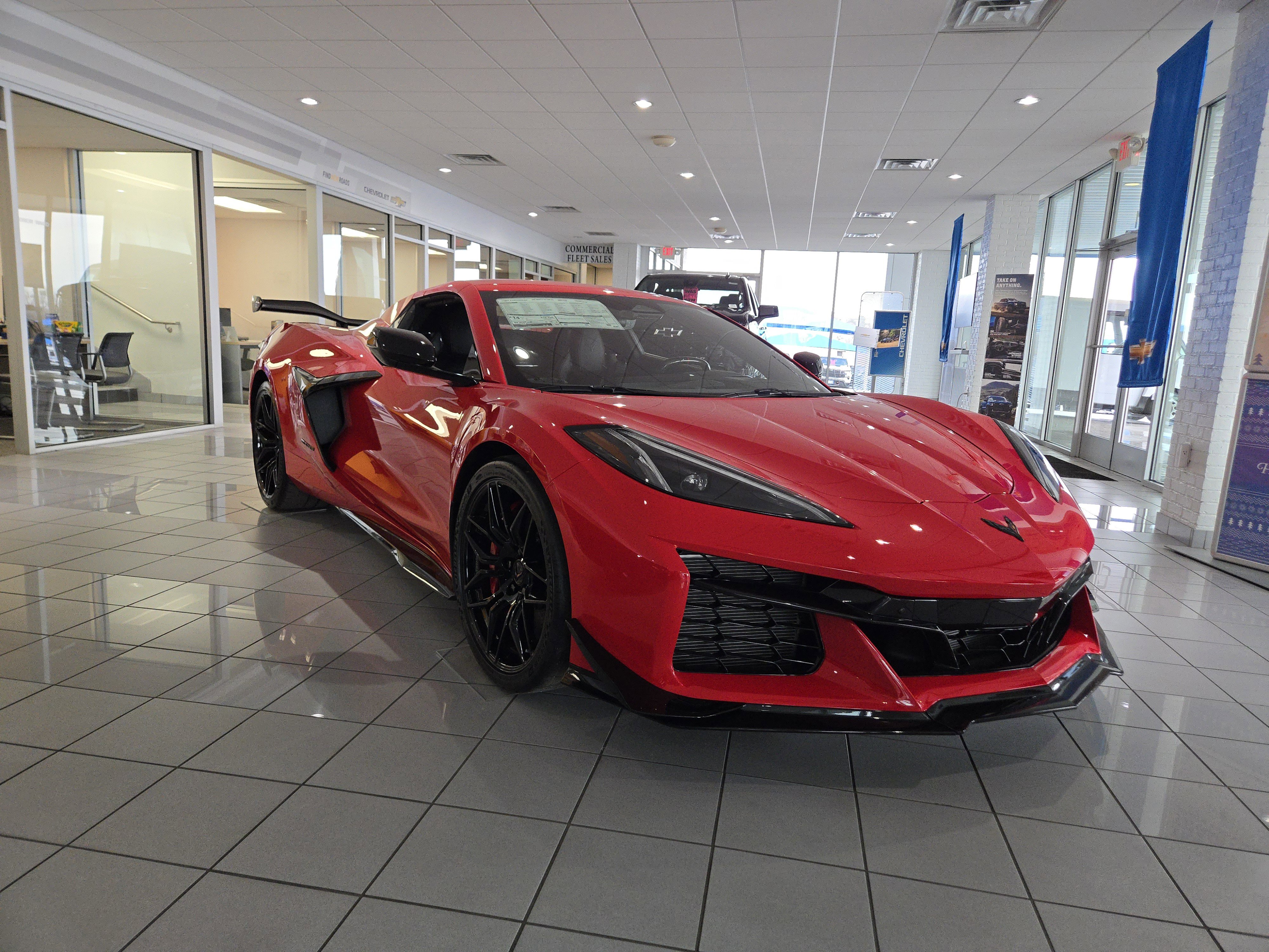 New 2026 Chevrolet Corvette Z06 w/ Z07 Performance Package image 2