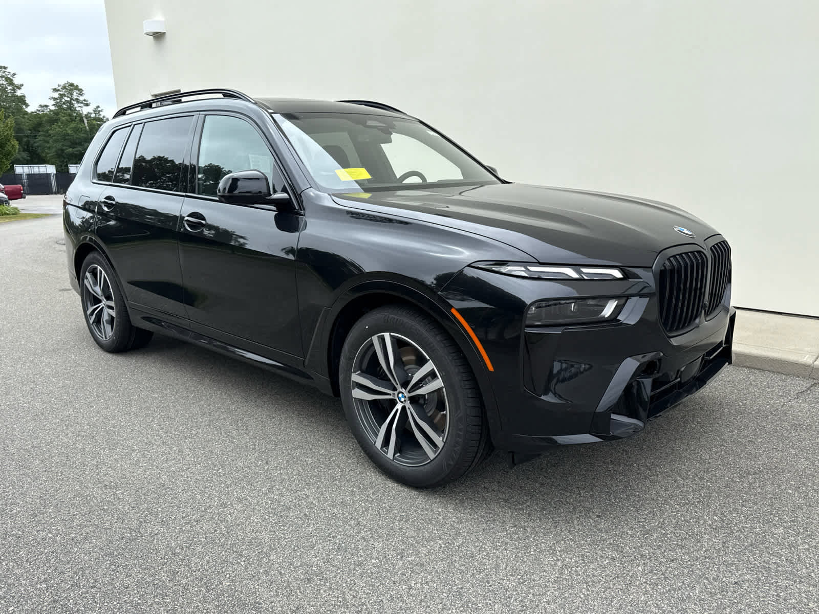 New 2026 BMW X7 xDrive40i image 2