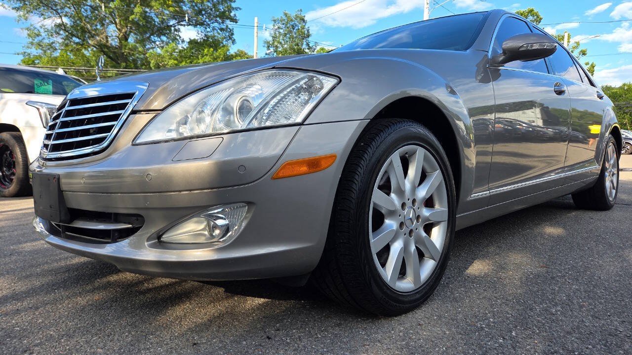 Used 2007 Mercedes-Benz S 550 4MATIC image 7