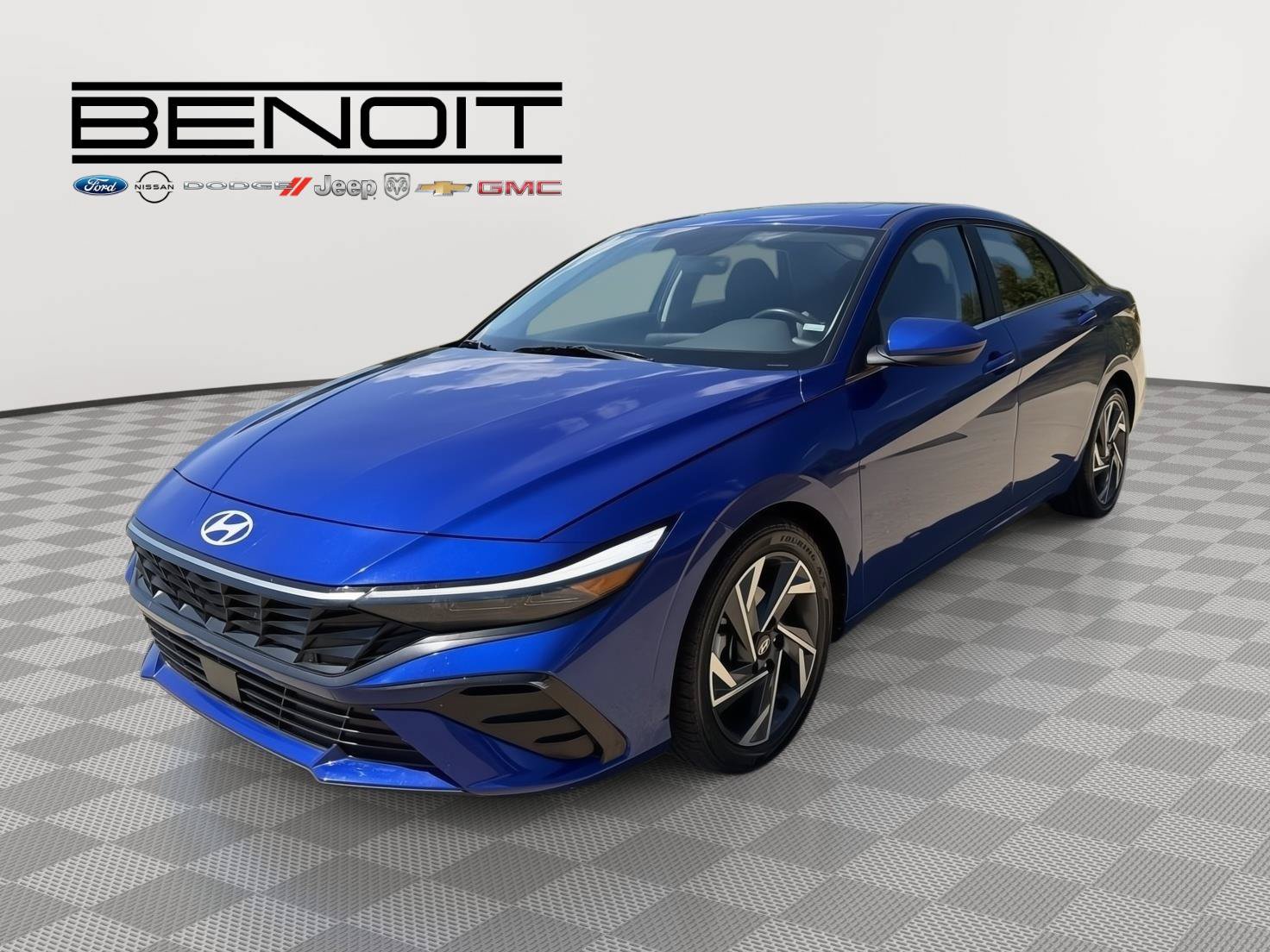 Used 2025 Hyundai Elantra SEL