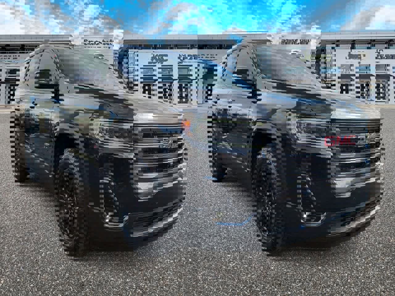 Used 2023 GMC Acadia AT4 w/ Technology Package image 2