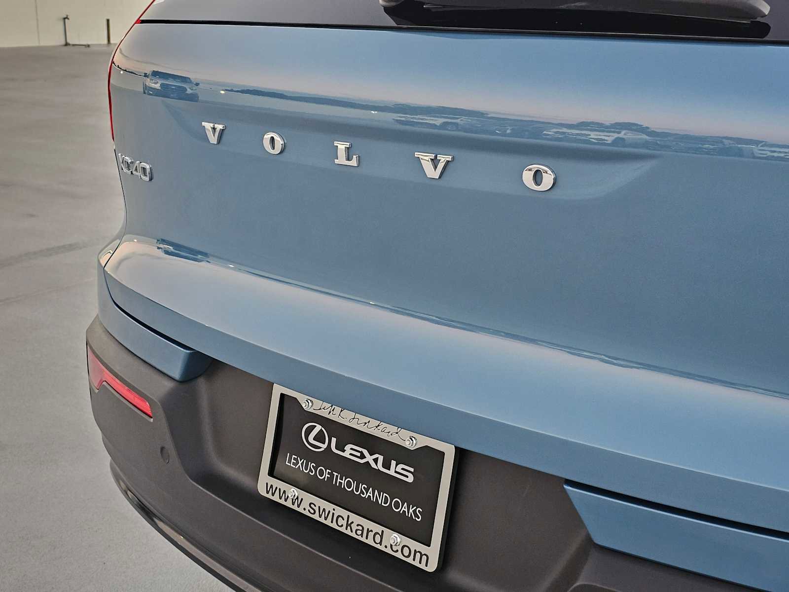 Used 2023 Volvo XC40 Recharge Ultimate image 13