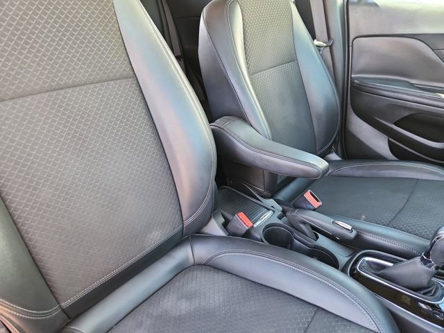 Used 2018 Buick Encore Preferred image 17