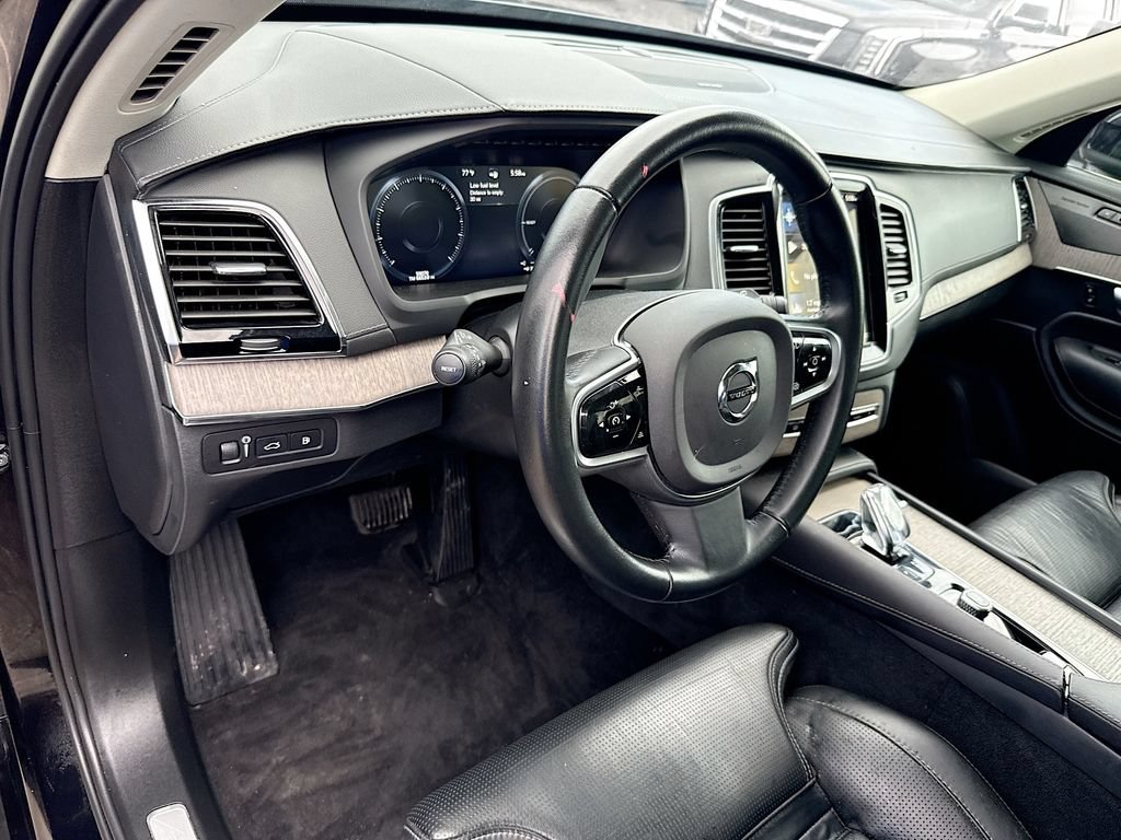 Used 2022 Volvo XC90 T8 Inscription AWD/4WD image 10