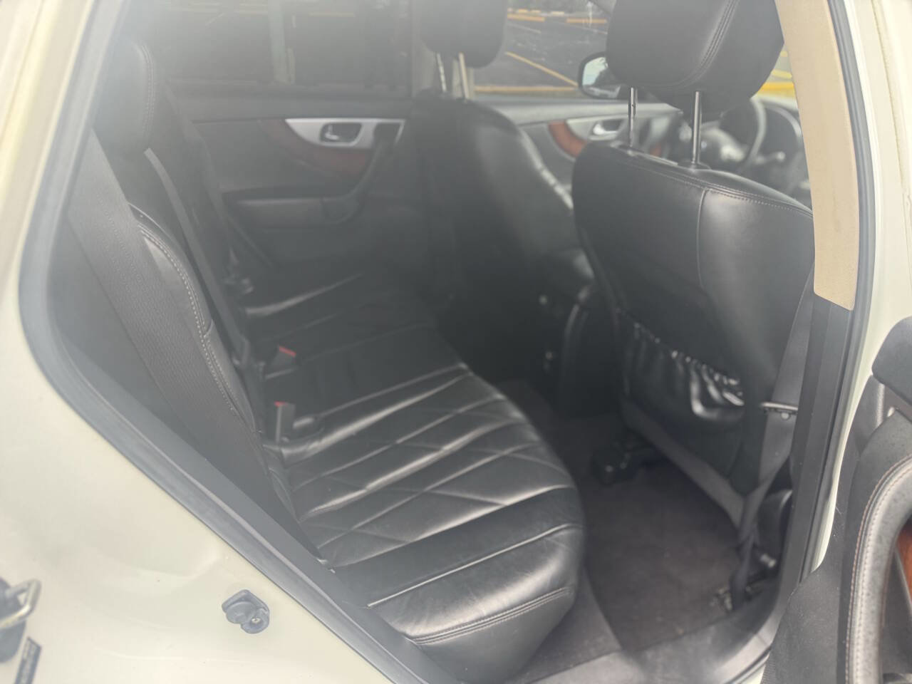 Used 2014 INFINITI QX70 2WD w/ Premium Package image 5