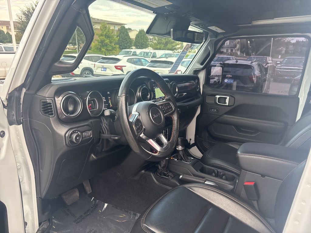 Used 2022 Jeep Wrangler Unlimited Rubicon w/ Xtreme Recon 35" Tire Package image 17