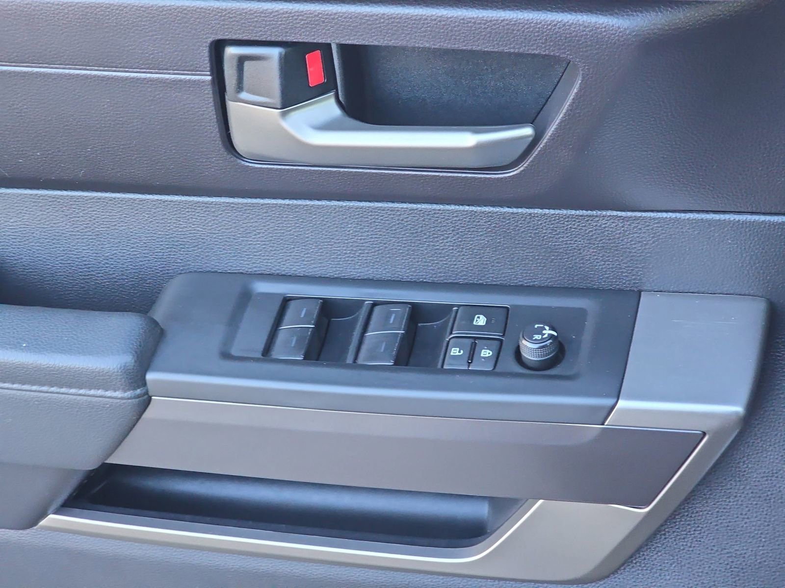 Used 2023 Toyota Tundra SR5 image 34