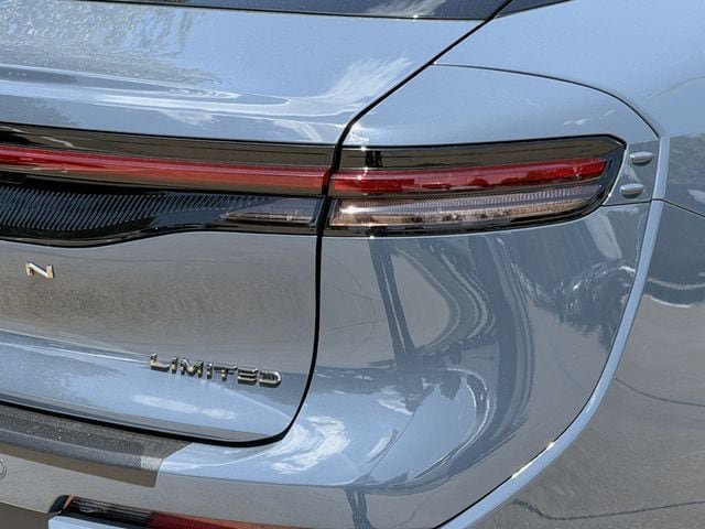 New 2026 Toyota Crown AWD/4WD image 7