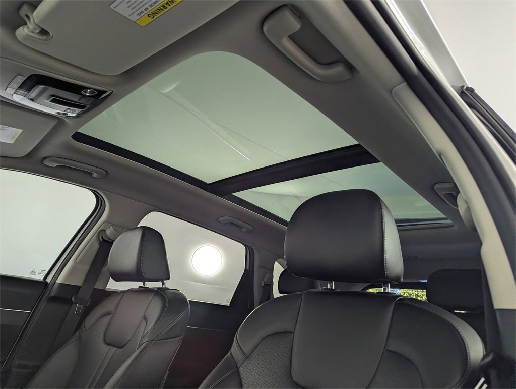 Used 2023 Kia Sorento X-Line EX image 28