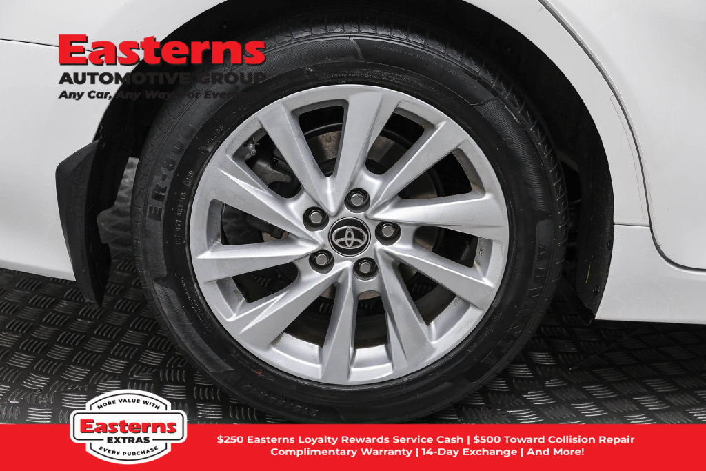 Used 2024 Toyota Camry LE FWD image 31