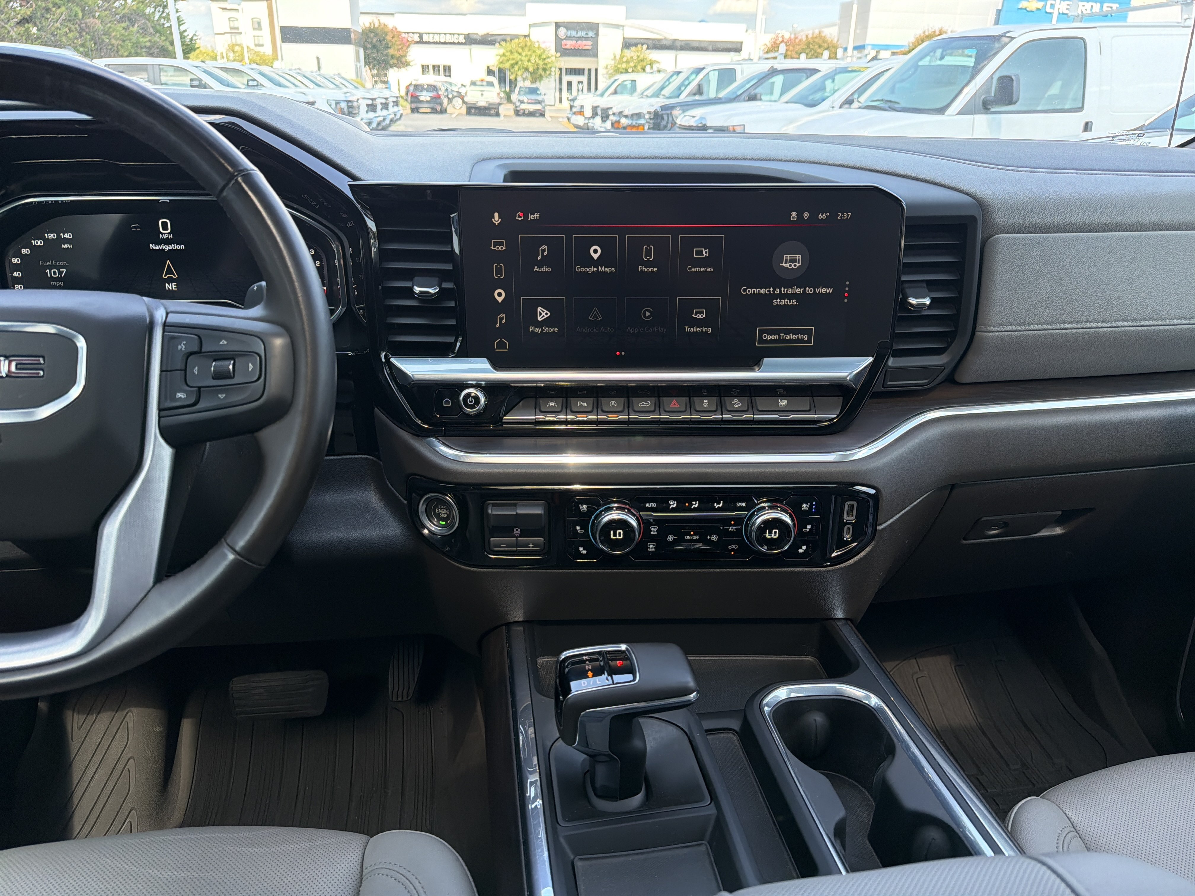 Used 2023 GMC Sierra 1500 SLT w/ SLT Premium Plus Package AWD/4WD image 31
