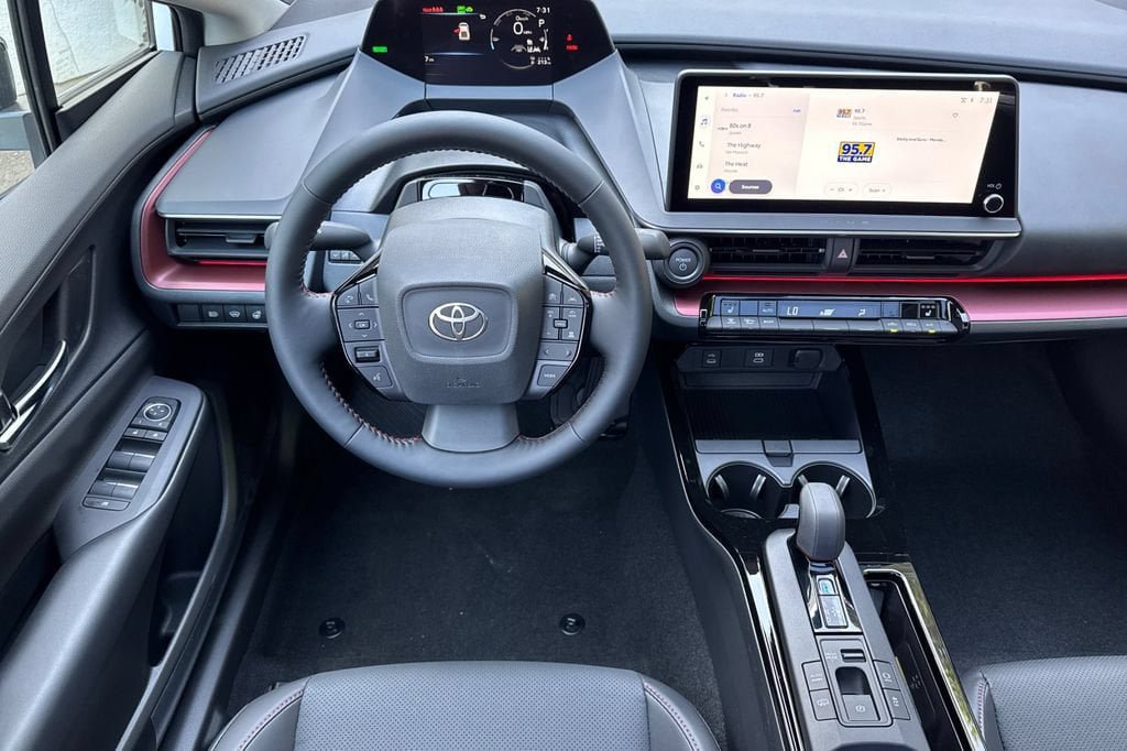 New 2026 Toyota Prius Plug-In Hybrid FWD image 11