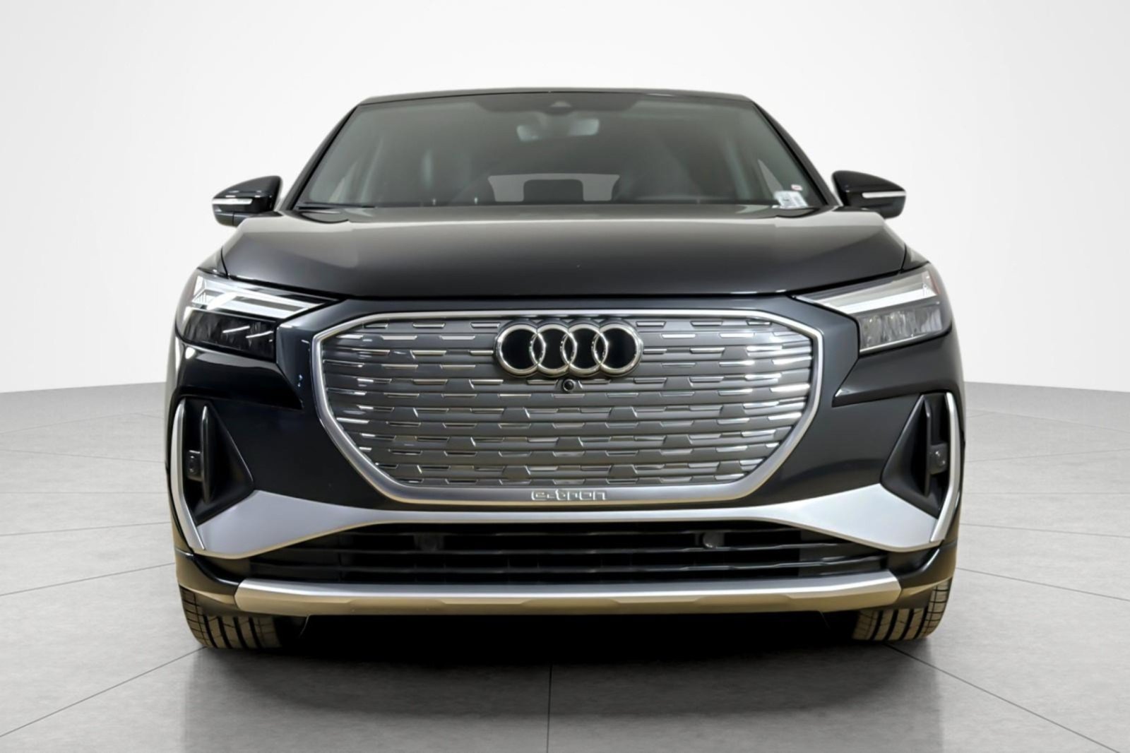 Certified 2024 Audi Q4 e-tron Premium Plus w/ Premium Plus AWD/4WD image 8
