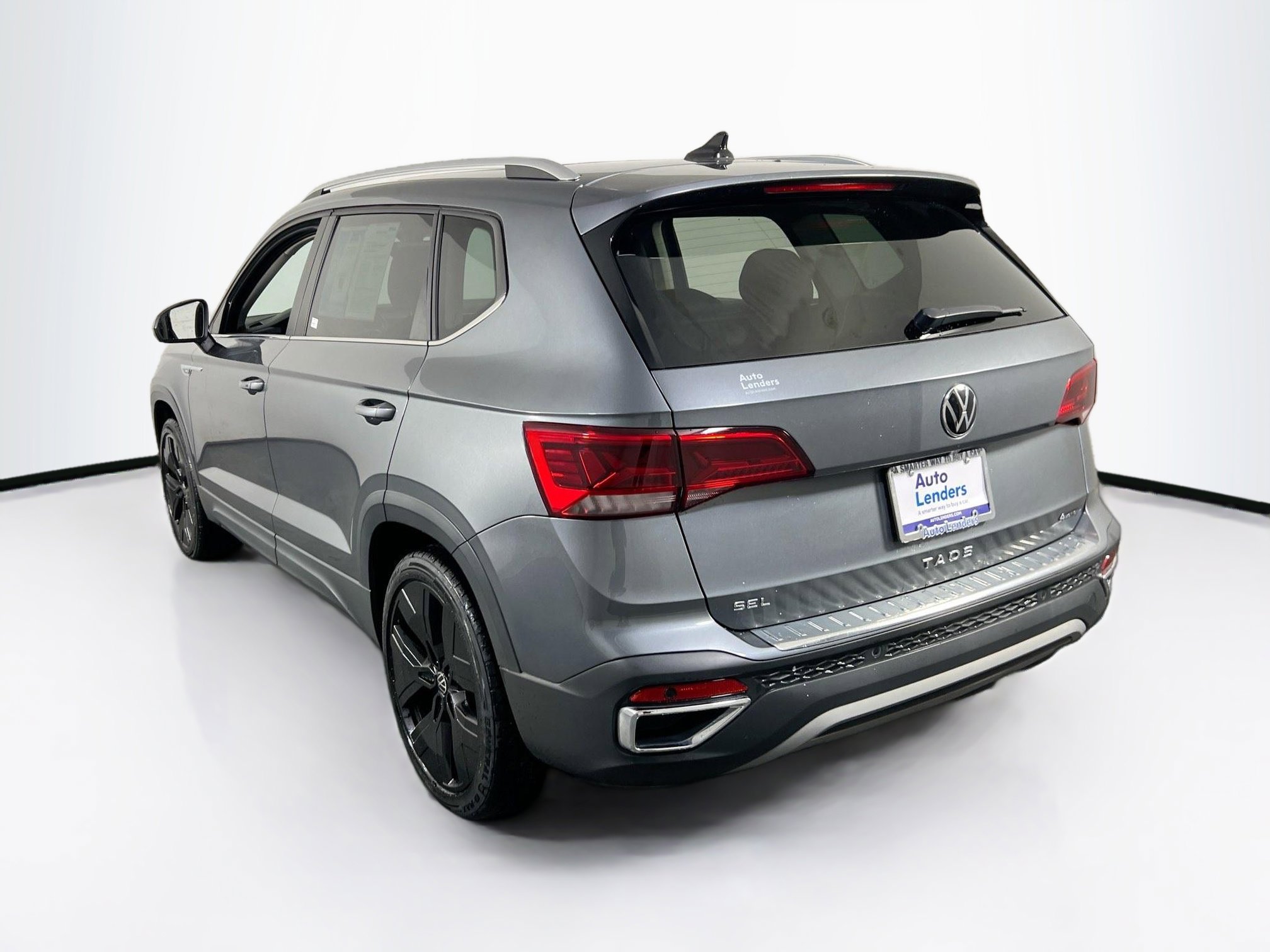 Used 2022 Volkswagen Taos SEL image 7