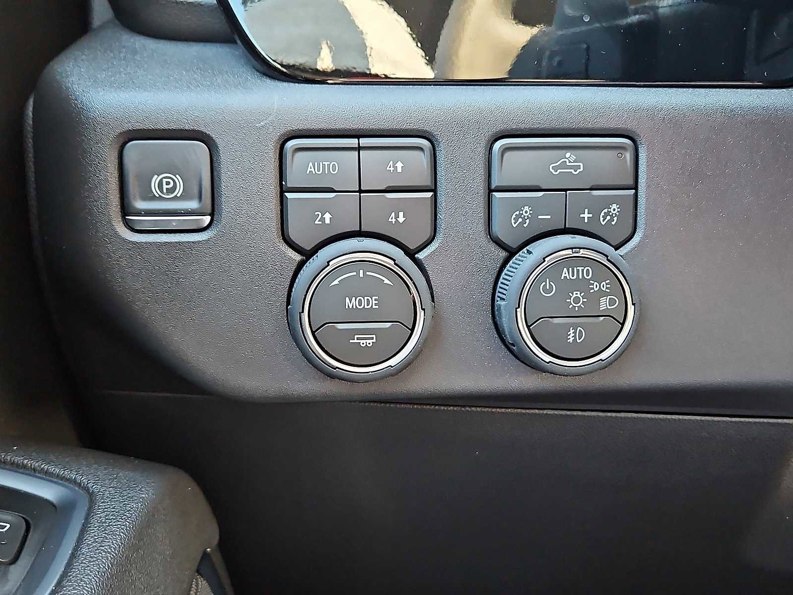 New 2026 Chevrolet Silverado 1500 LT Trail Boss w/ Convenience Package II image 19