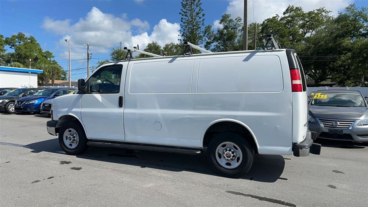 Used 2016 GMC Savana 2500 RWD image 11