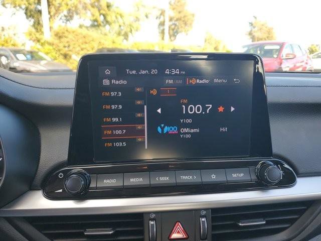 Used 2023 Kia Forte LXS w/ LXS Technology Package image 27