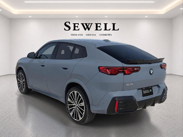 New 2027 BMW X2 xDrive28i AWD/4WD image 3