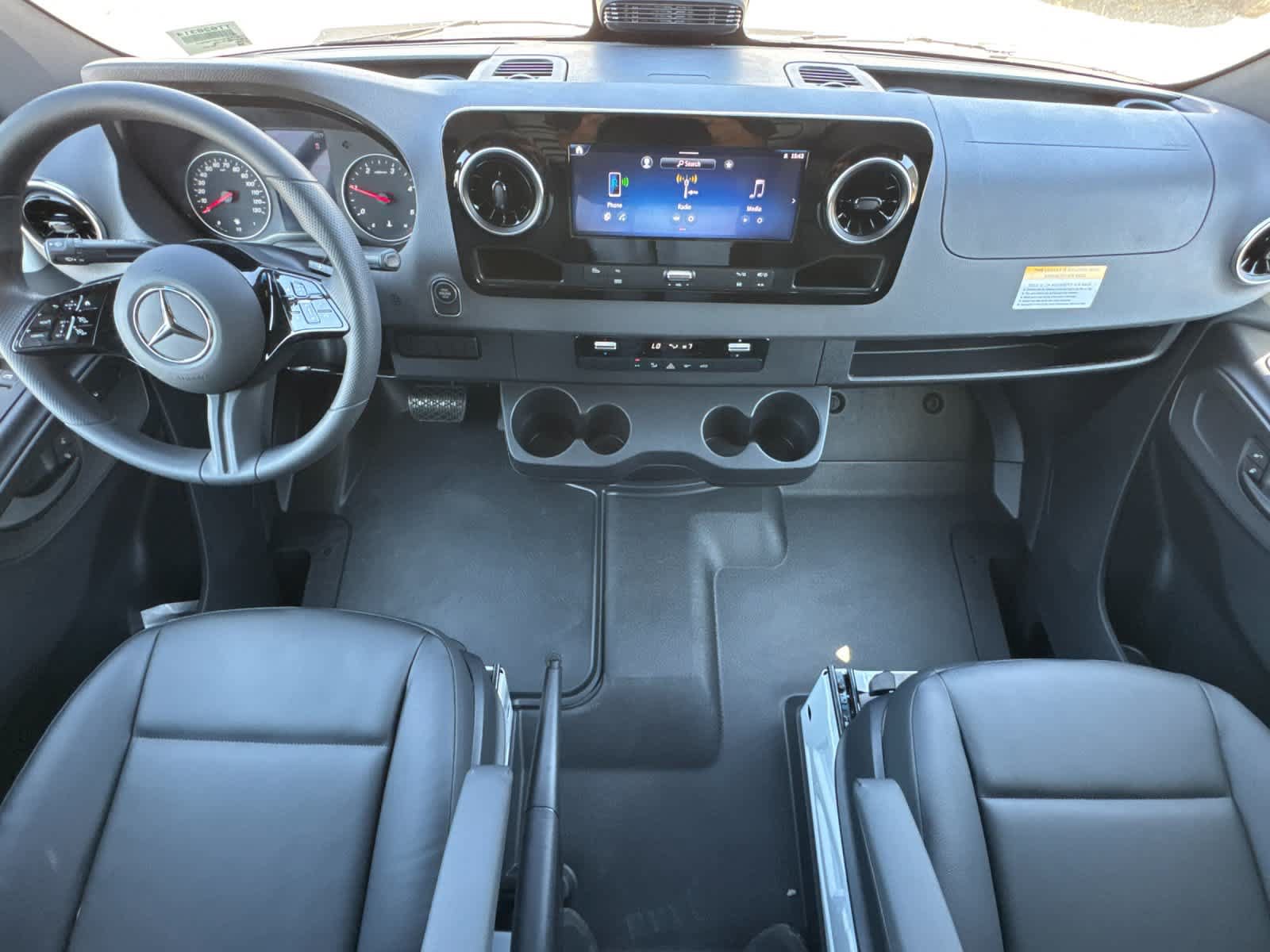 New 2026 Mercedes-Benz Sprinter 2500 image 12
