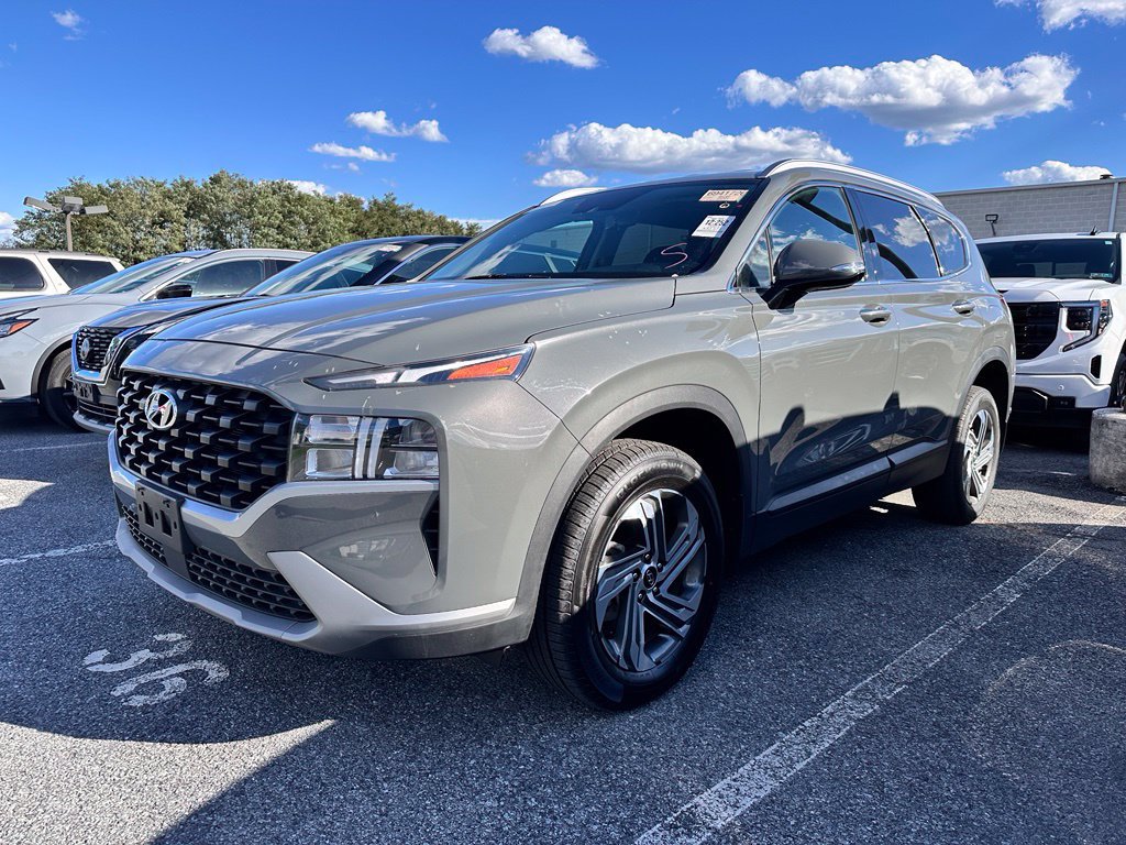 Used 2023 Hyundai Santa Fe SEL w/ Winter Weather Package AWD/4WD image 2