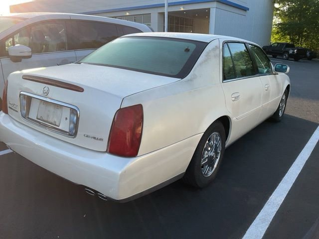 Used 2003 Cadillac De Ville FWD image 6
