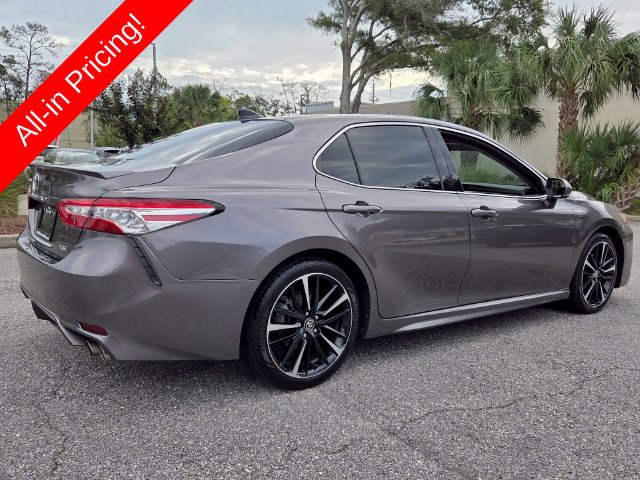 Used 2020 Toyota Camry XSE FWD image 5
