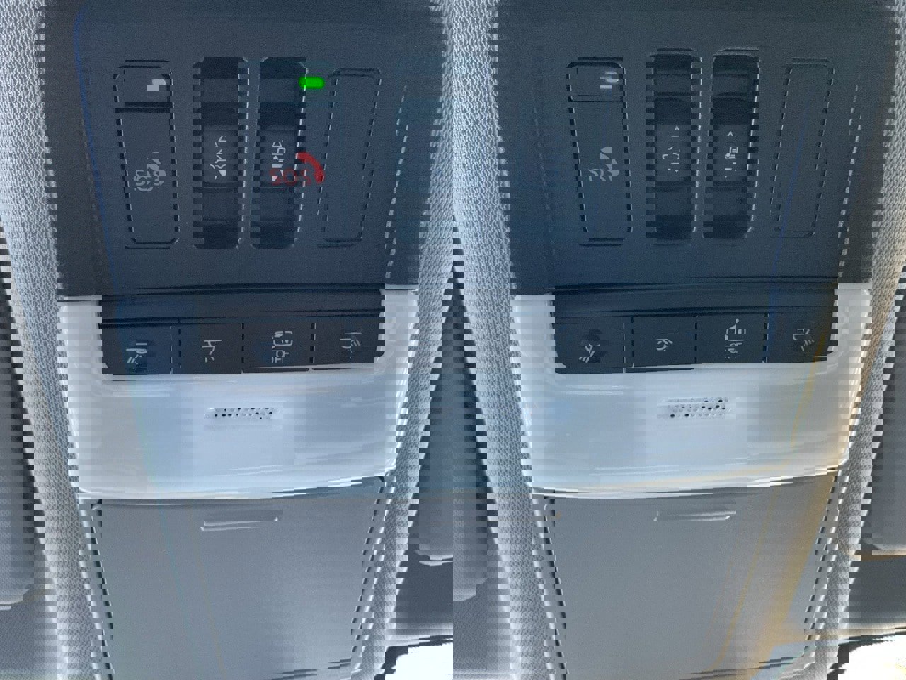 New 2026 Nissan Rogue Platinum image 20