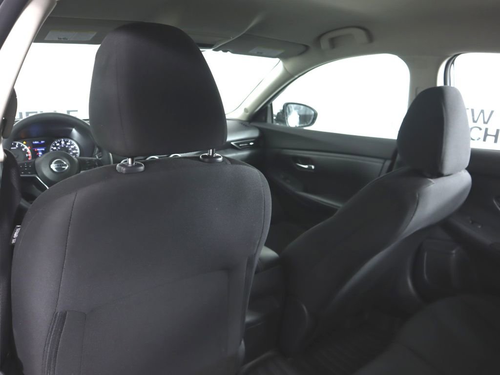 Certified 2022 Nissan Sentra S image 25