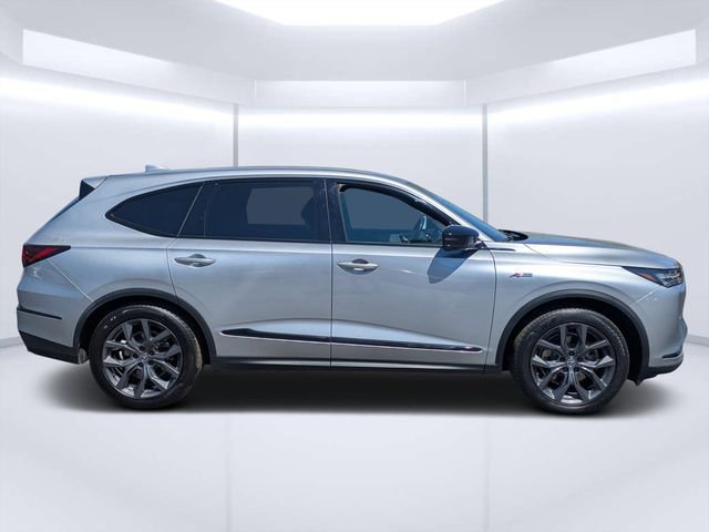 Used 2023 Acura MDX A-Spec image 2