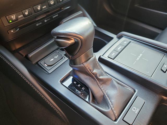 Used 2019 Lexus ES 350 w/ Luxury Package image 48