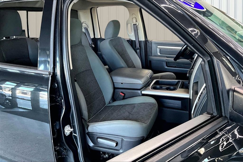 Used 2016 RAM 1500 Big Horn image 28