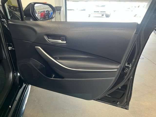 Used 2025 Toyota Corolla SE FWD image 12