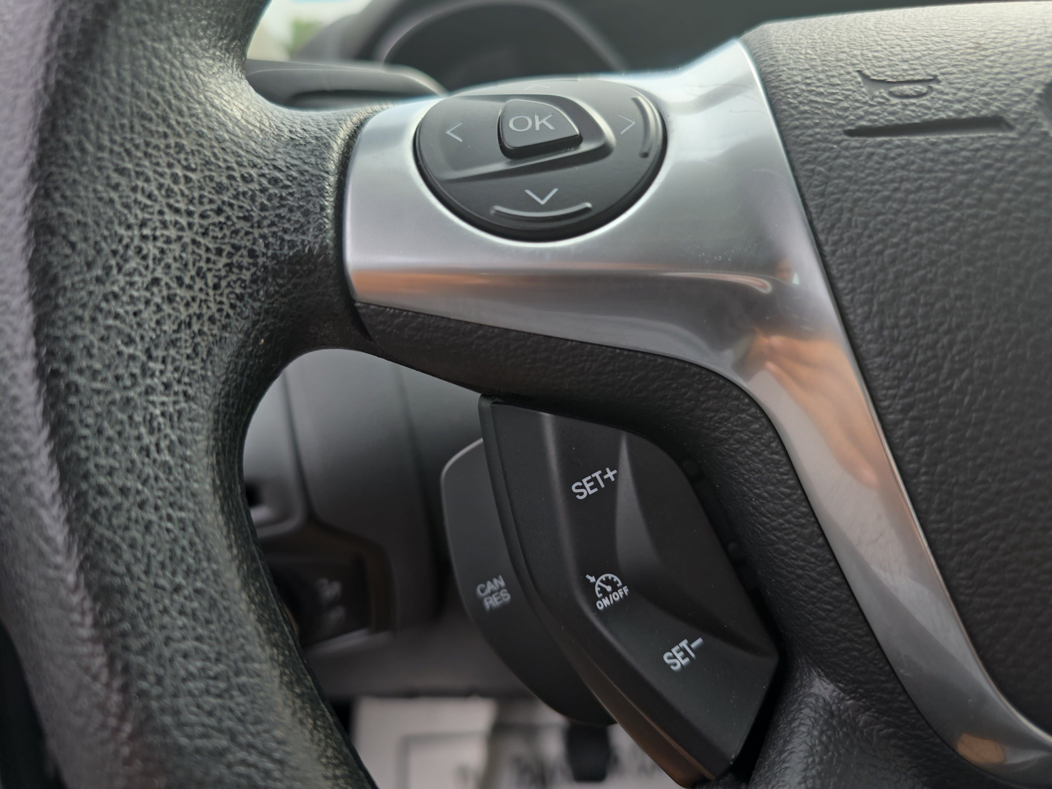 Used 2014 Ford Focus SE FWD image 16