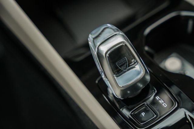 New 2026 Volvo XC40 B5 Ultra w/ Protection Package Premier image 24