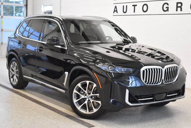New 2026 BMW X5 xDrive40i w/ Premium Package