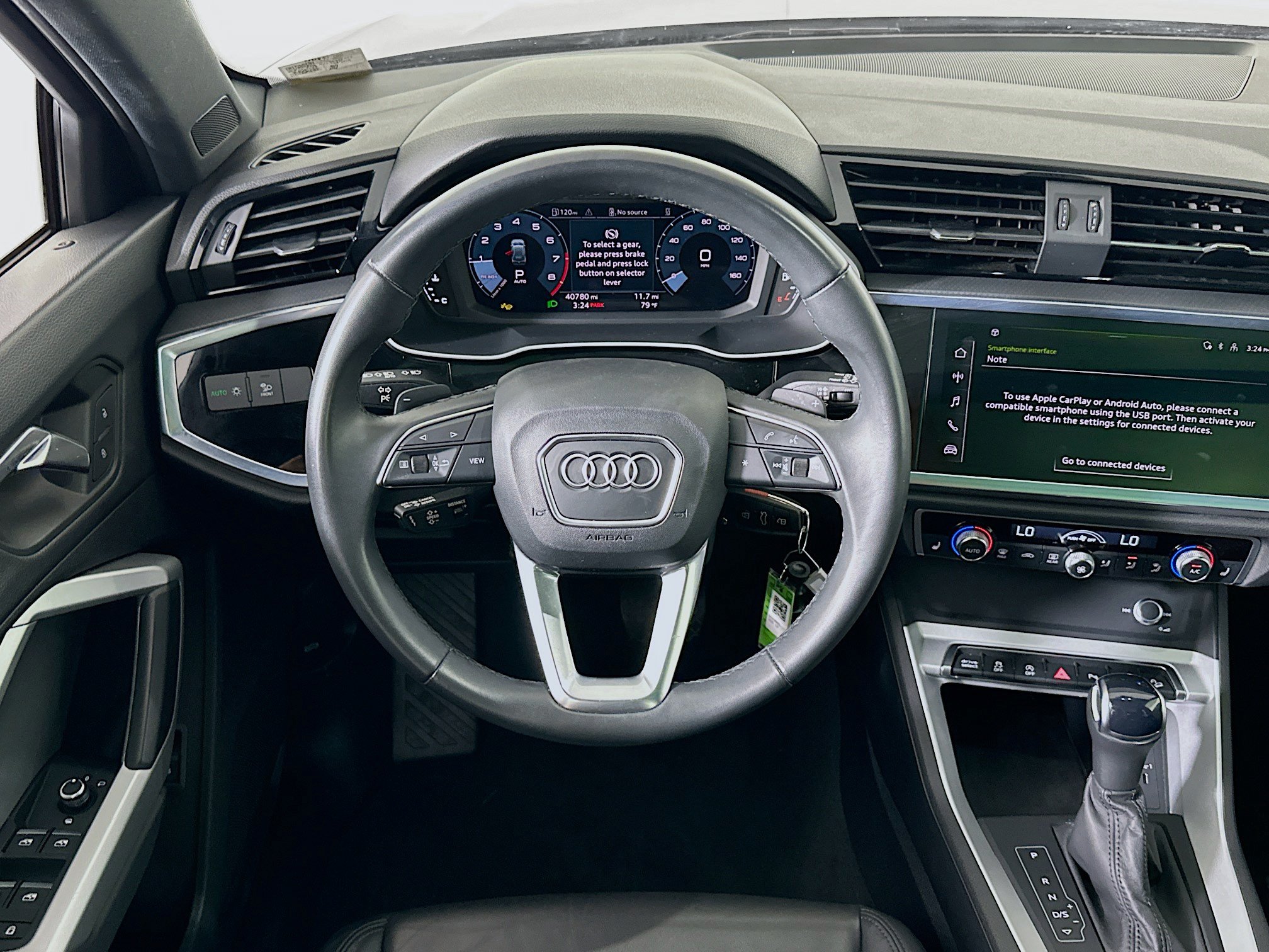 Used 2025 Audi Q3 2.0T Premium AWD/4WD image 17