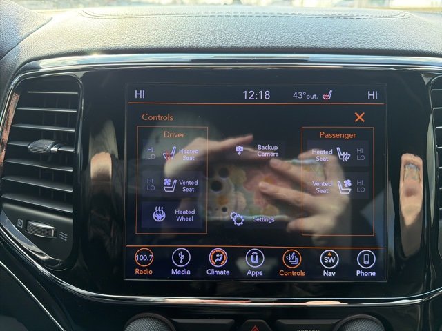 Used 2019 Jeep Grand Cherokee Overland image 29