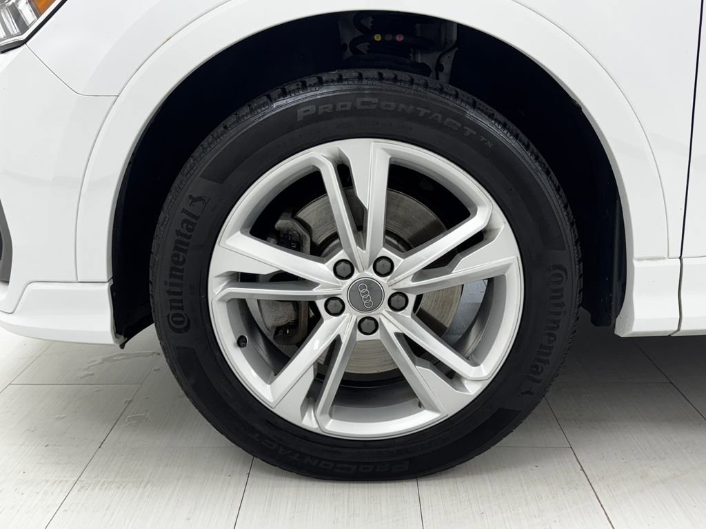 Used 2020 Audi Q3 2.0T Premium Plus w/ Premium Plus Package image 40