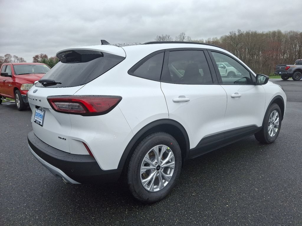 New 2025 Ford Escape Active w/ Active Premium Tech Pack AWD/4WD image 6