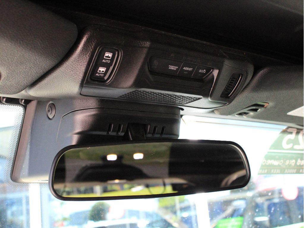 Used 2025 Jeep Wrangler Unlimited Sport AWD/4WD image 20