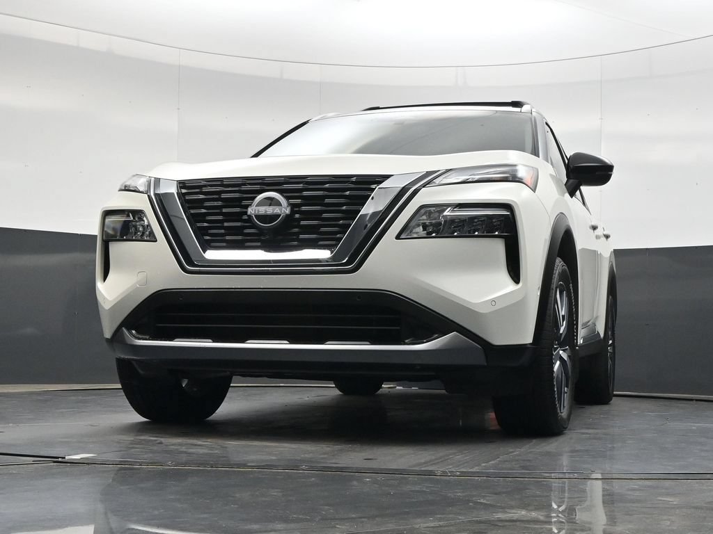Used 2023 Nissan Rogue SL w/ SL Premium Package FWD image 43