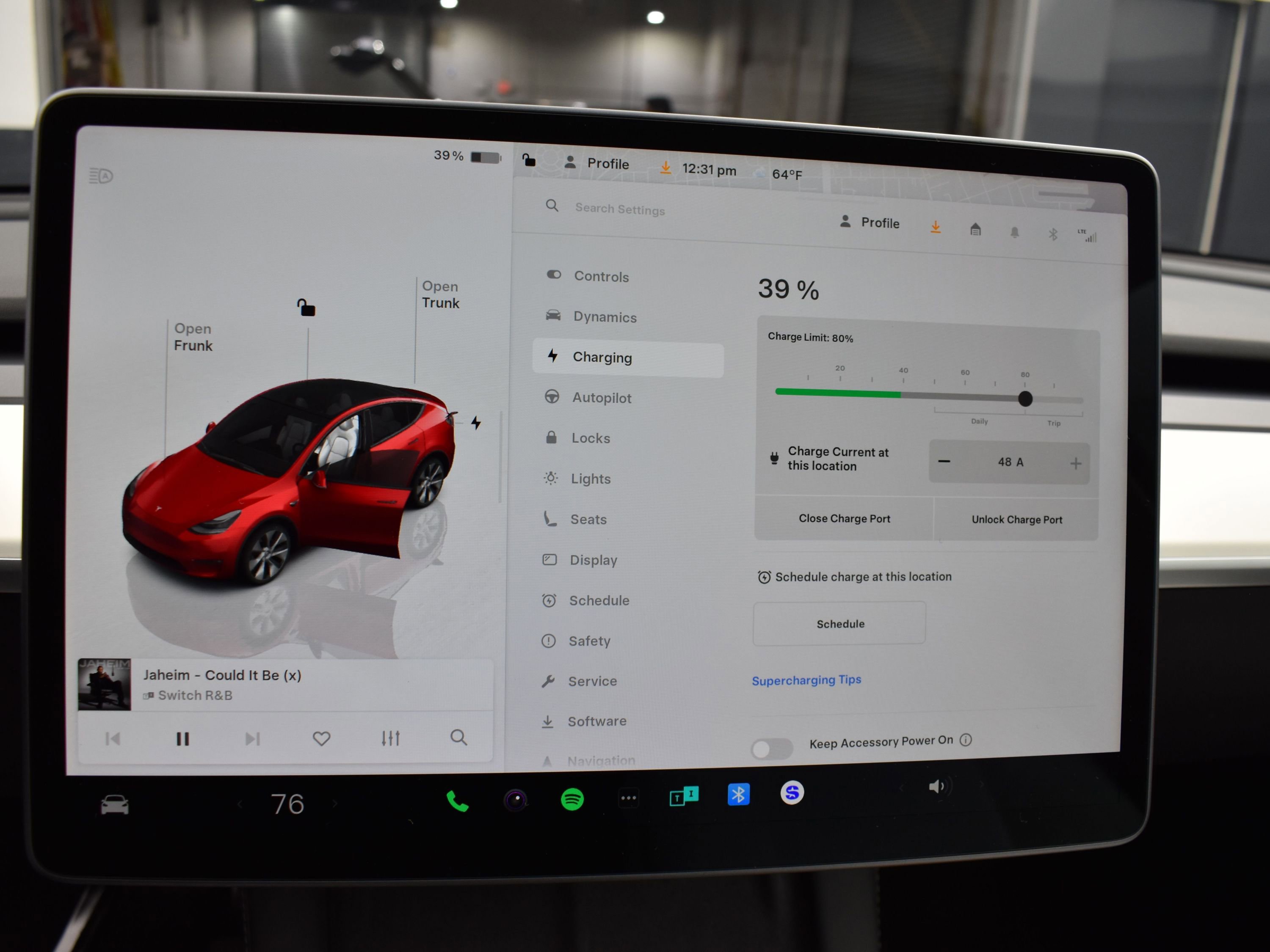Used 2023 Tesla Model Y Long Range image 13