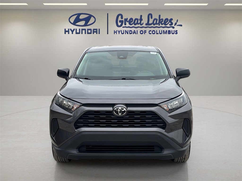 Used 2022 Toyota RAV4 LE image 8